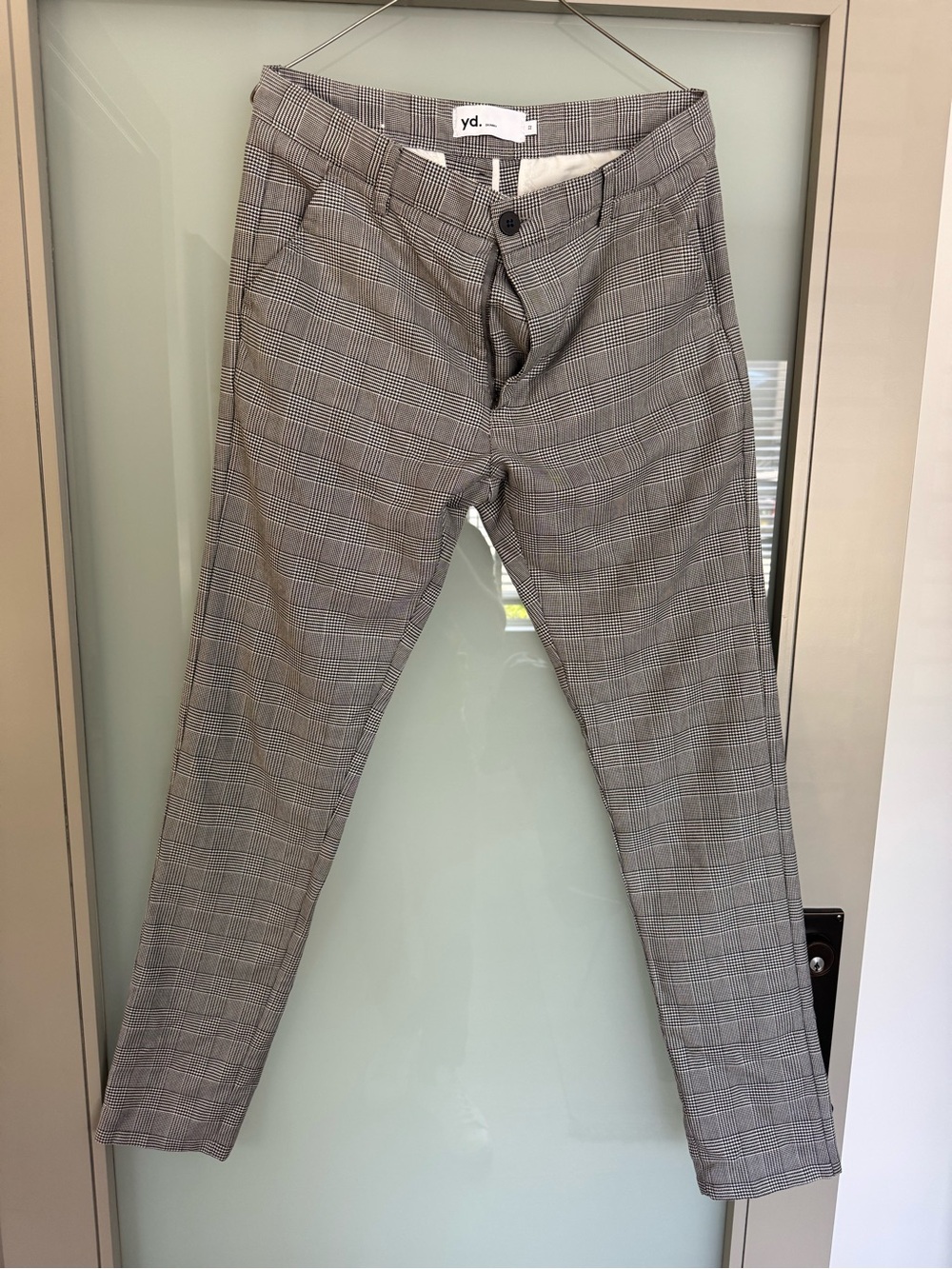 Men’s yd. Grey Plaid Dress Pants